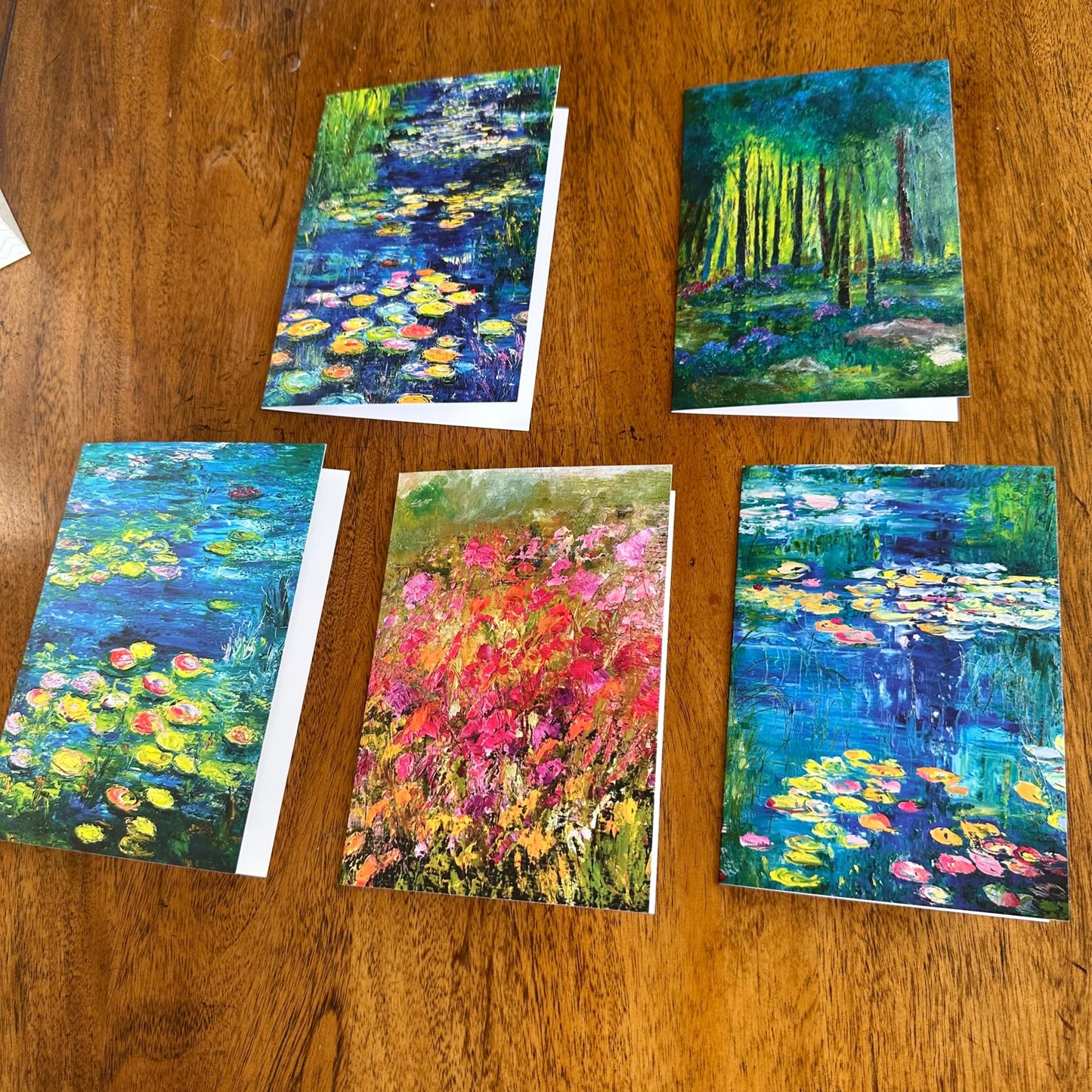 Box Set of 25 Greeting Cards with 5 Different Designs